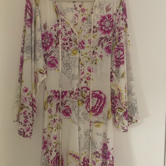 ETRO designer dress, floral. Show stopper - Picture 4 of 10